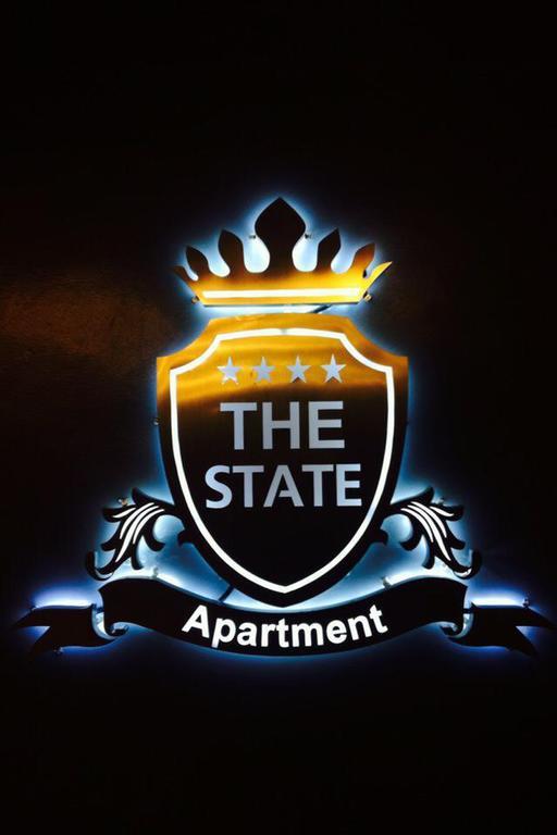 The State Apartment Bangkok Room photo