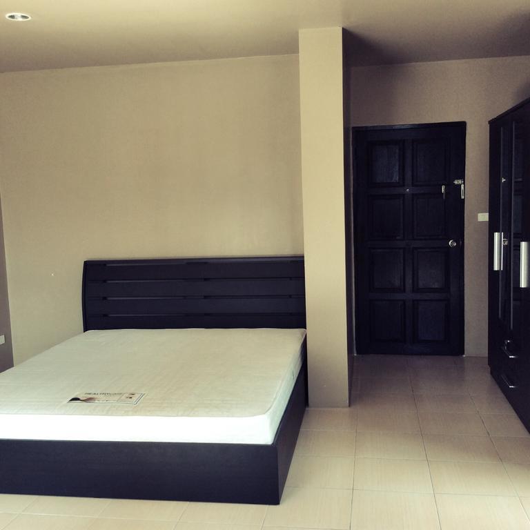 The State Apartment Bangkok Exterior photo